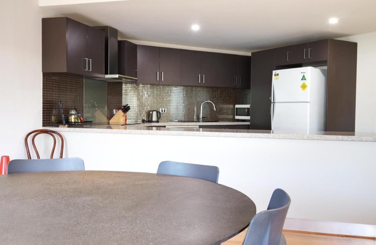 דירות פרמנטל Fiveways Balcony, King Bed, Chef'S Kitchen מראה חיצוני תמונה