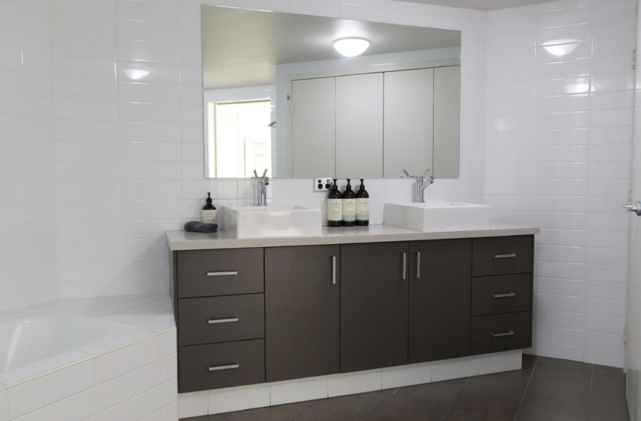 דירות פרמנטל Fiveways Balcony, King Bed, Chef'S Kitchen מראה חיצוני תמונה
