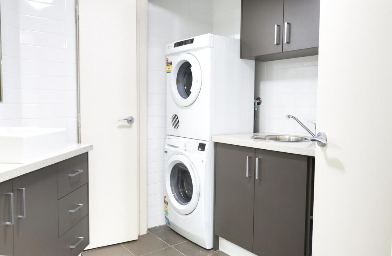 דירות פרמנטל Fiveways Balcony, King Bed, Chef'S Kitchen מראה חיצוני תמונה